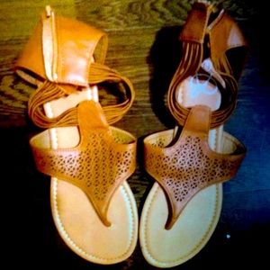 Women sandals